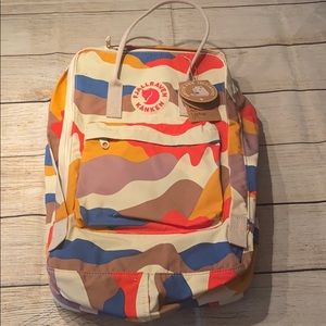 FJALLRAVEN KANKEN 17” LAPTOP BACKPACK NWT